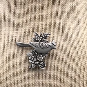Vintage JJ Jonette Pewter Cardinal Floral Brooch